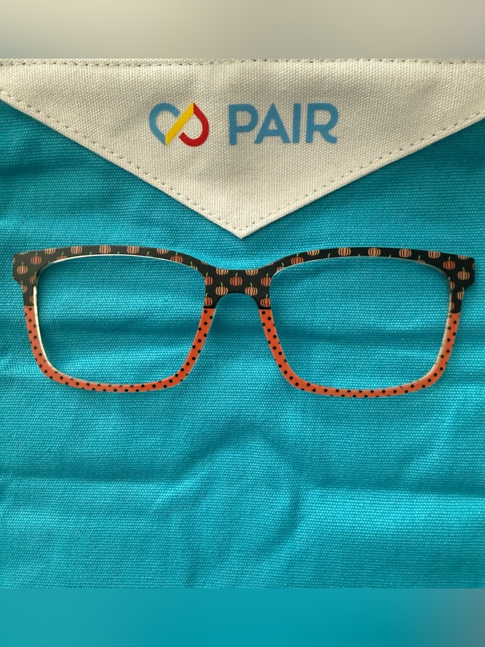 PAIR Eyewear Kirby Pumpkin Pin Dot Topper